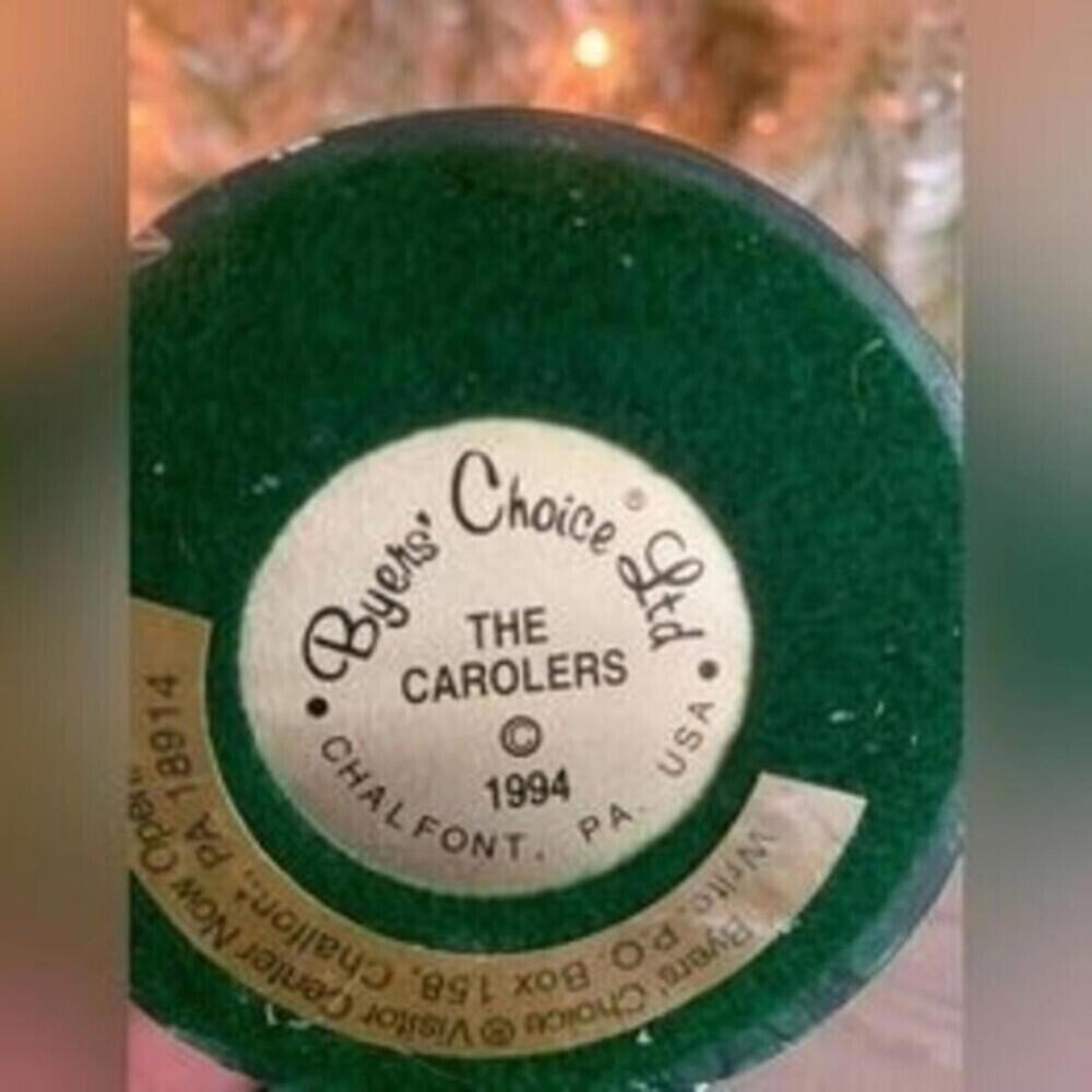 Retired Signed Byers’ Choice Caroler Babushka 1994 - Picture 6 of 6